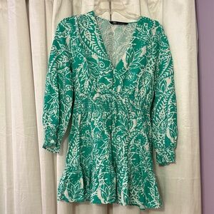 Zara Green and White Long Sleeve Dress